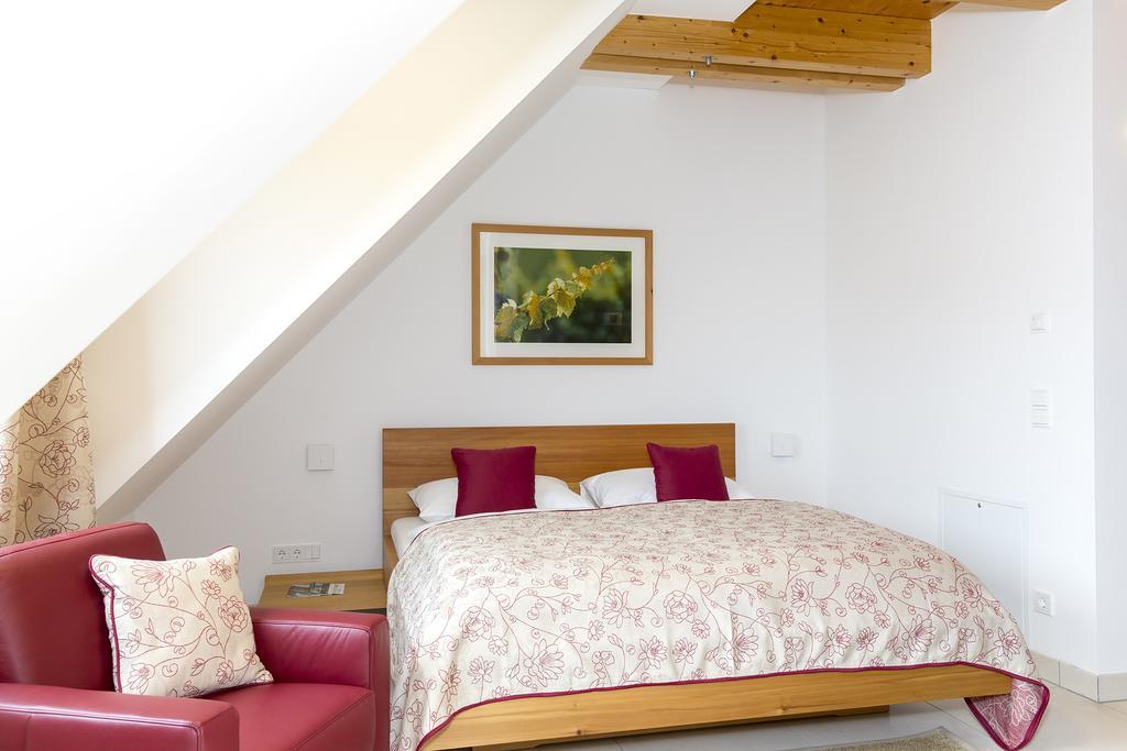Moor-Rosl Apartmenthotel Gamlitz Exteriér fotografie